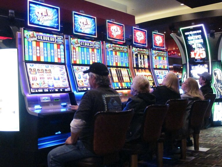 Free Casino Kaleidoscope: Endless Patterns of Winning Fun