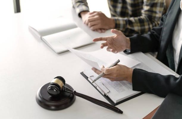 How to Choose the Right Criminal Justice Attorney Near Me for Your Case